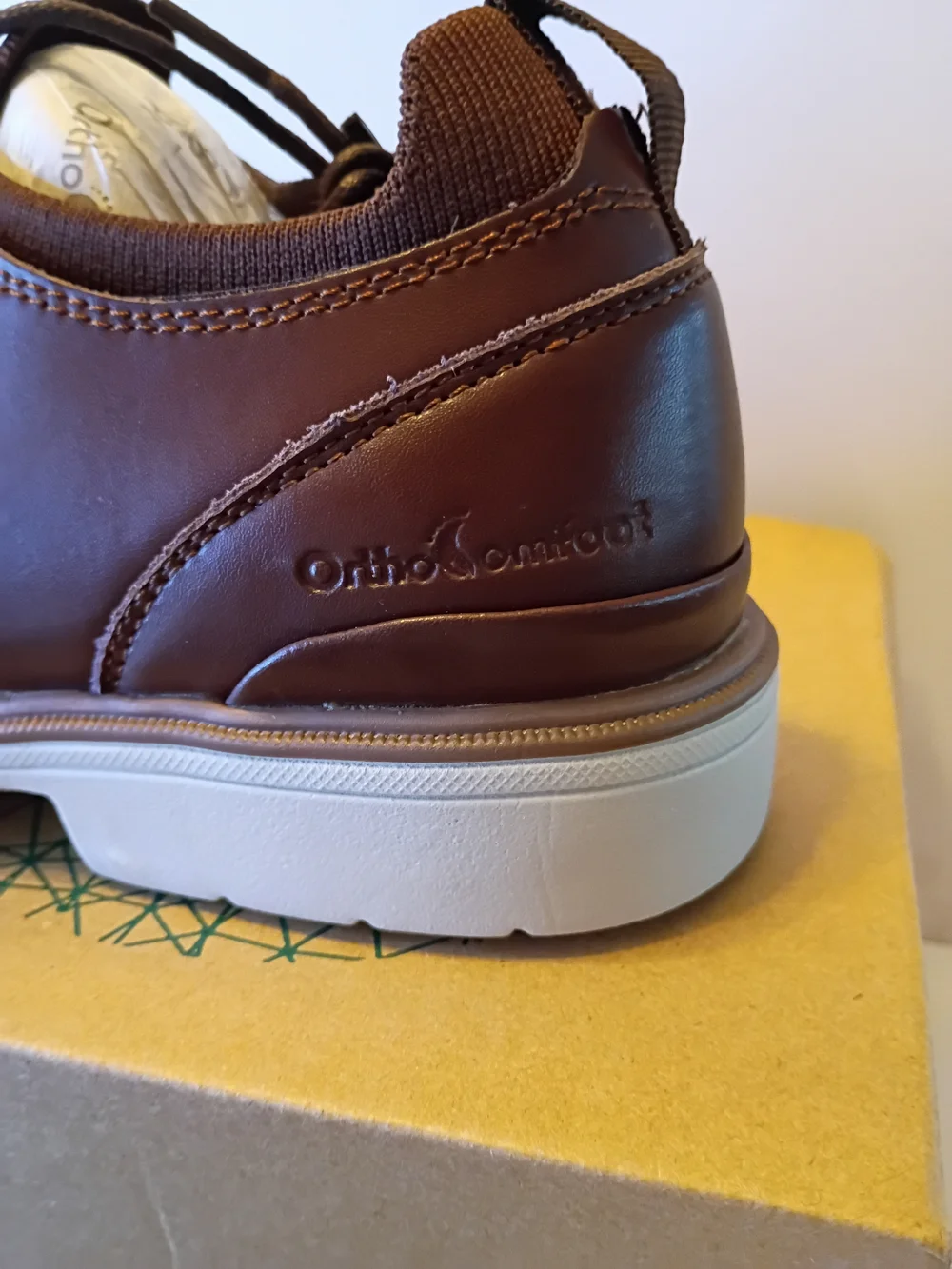 Men’s Brown Leather Derby Shoes with Cushioned Casual Sole